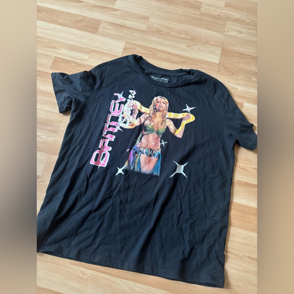 Black Graphic T-Shirt -Britney‎  Spears